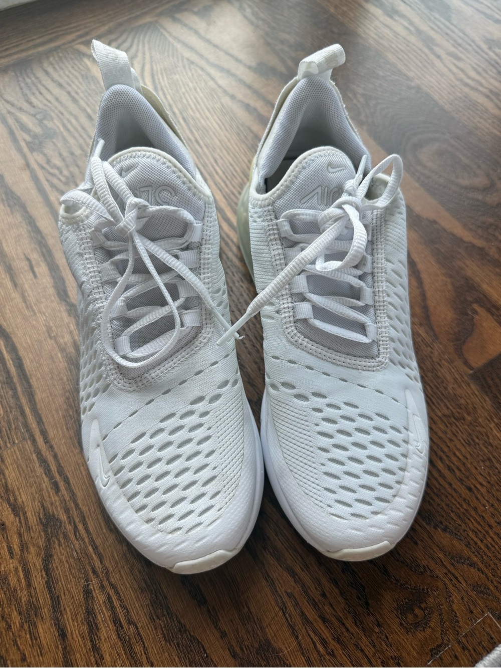 Nike Air Max 270 - Picture 2 of 6